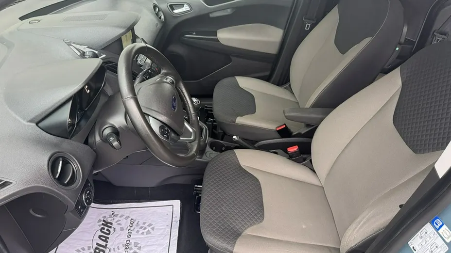FORD Tourneo Courier -