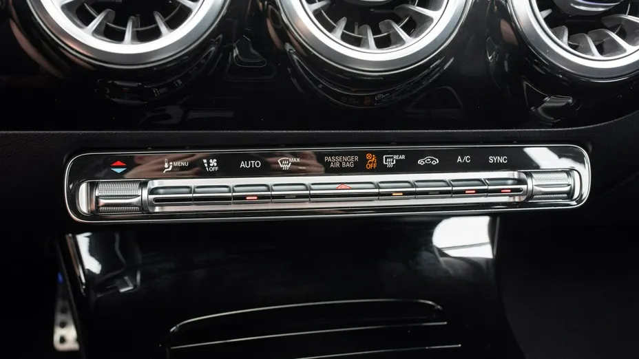 MERCEDES-BENZ A Klasa -