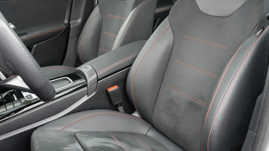 MERCEDES-BENZ A Klasa -