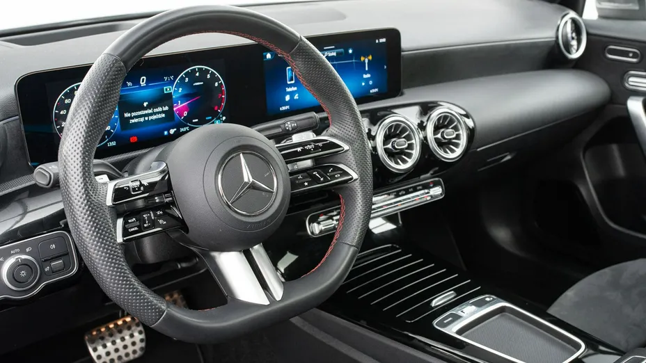 MERCEDES-BENZ A Klasa -
