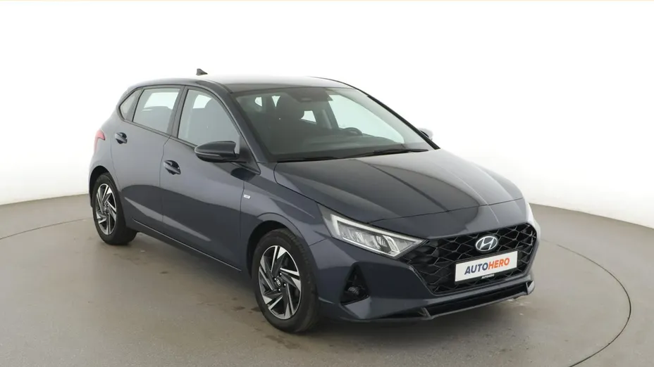 HYUNDAI i20 -