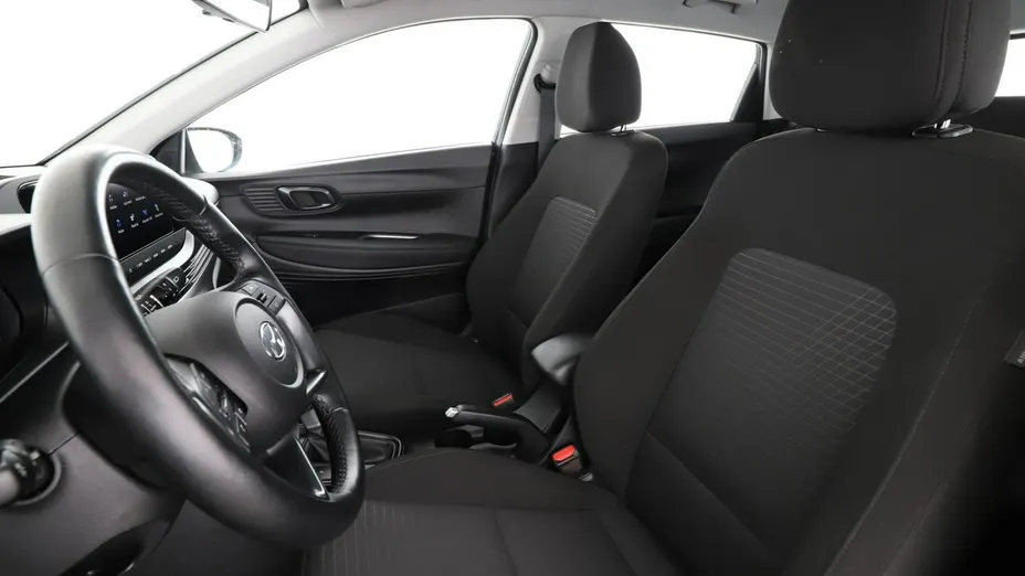 HYUNDAI i20 -