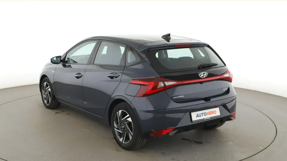 HYUNDAI i20 -