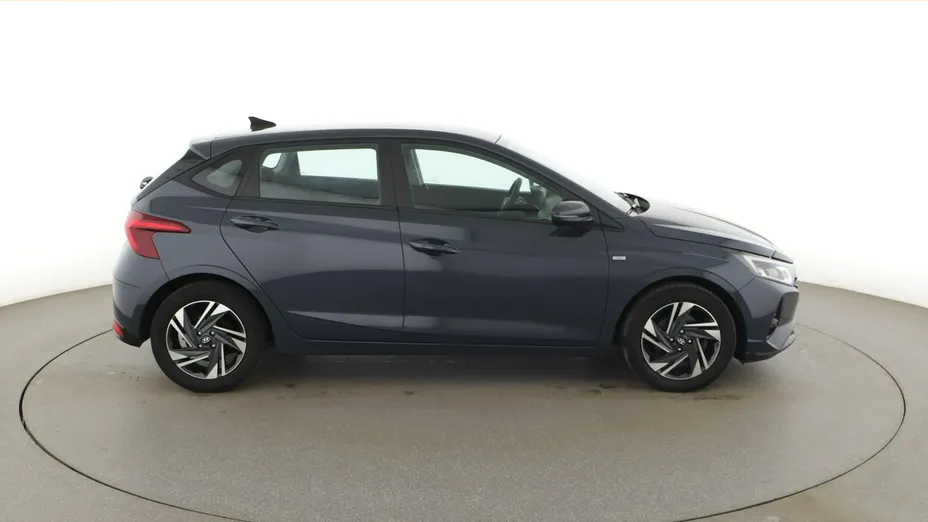 HYUNDAI i20 -