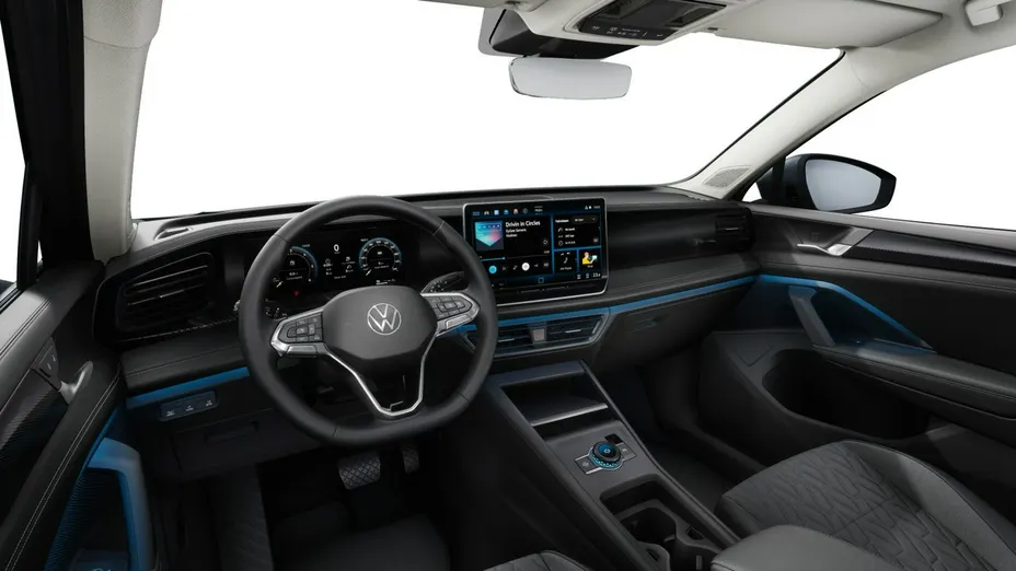 VOLKSWAGEN Tiguan -