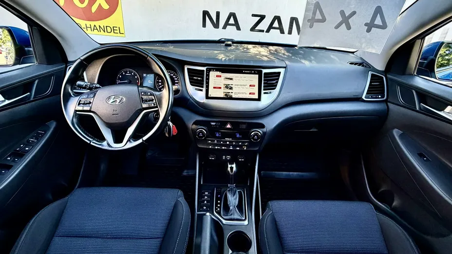 HYUNDAI Tucson -