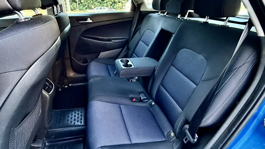 HYUNDAI Tucson -