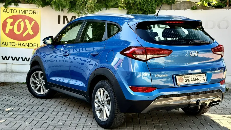 HYUNDAI Tucson -