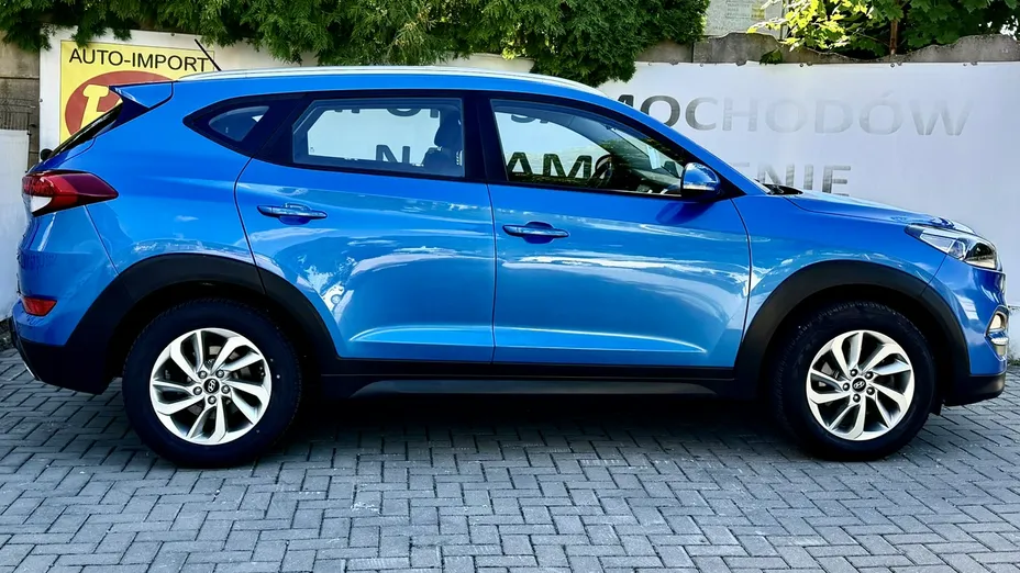 HYUNDAI Tucson -