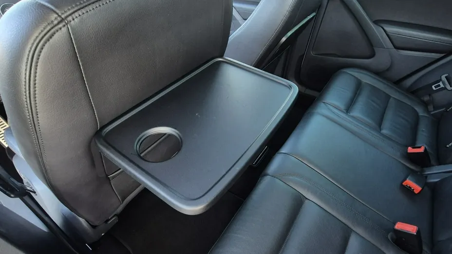 VOLKSWAGEN Tiguan -