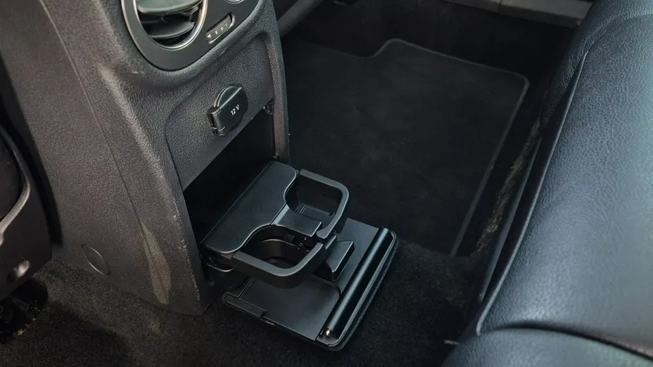 VOLKSWAGEN Tiguan -