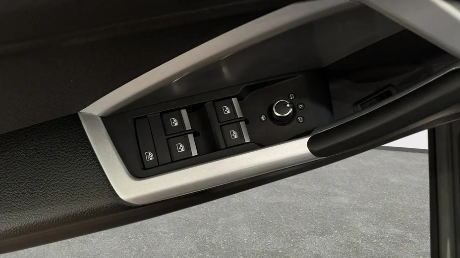 AUDI Q3 -