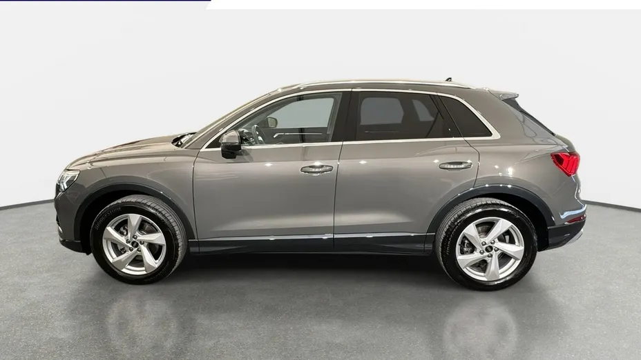 AUDI Q3 -