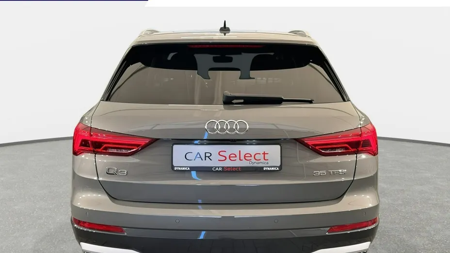 AUDI Q3 -
