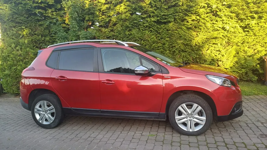 PEUGEOT 2008 -