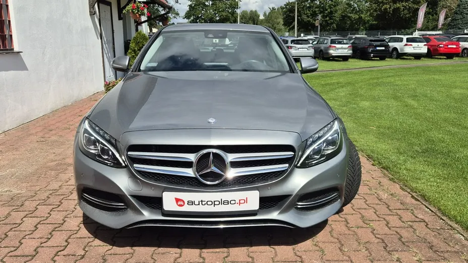 MERCEDES-BENZ C Klasa -