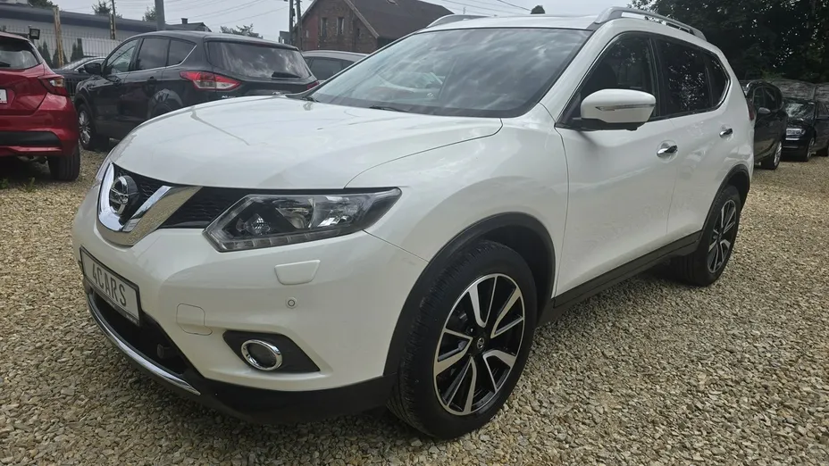 NISSAN X-Trail -