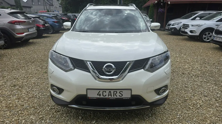 NISSAN X-Trail -