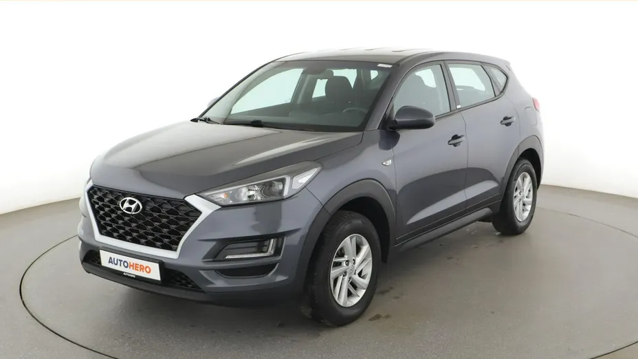 HYUNDAI Tucson -