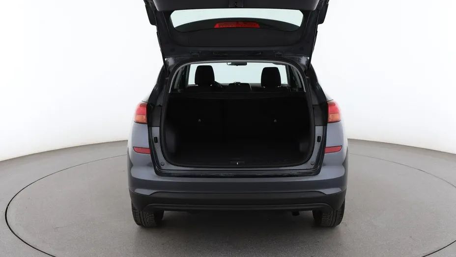 HYUNDAI Tucson -