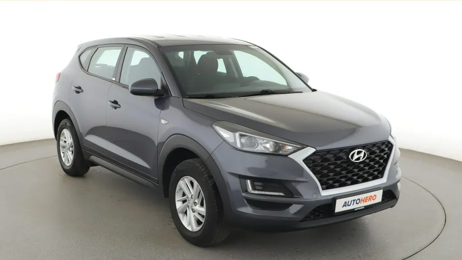 HYUNDAI Tucson -