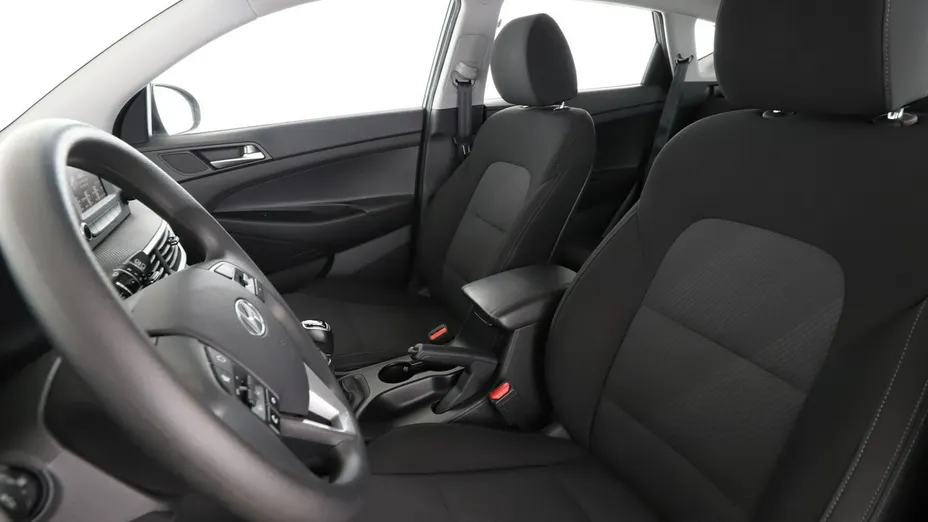 HYUNDAI Tucson -
