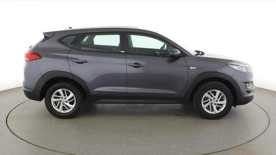 HYUNDAI Tucson -