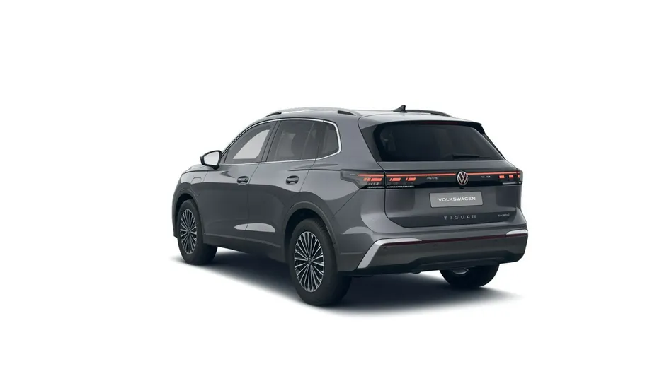 VOLKSWAGEN Tiguan -