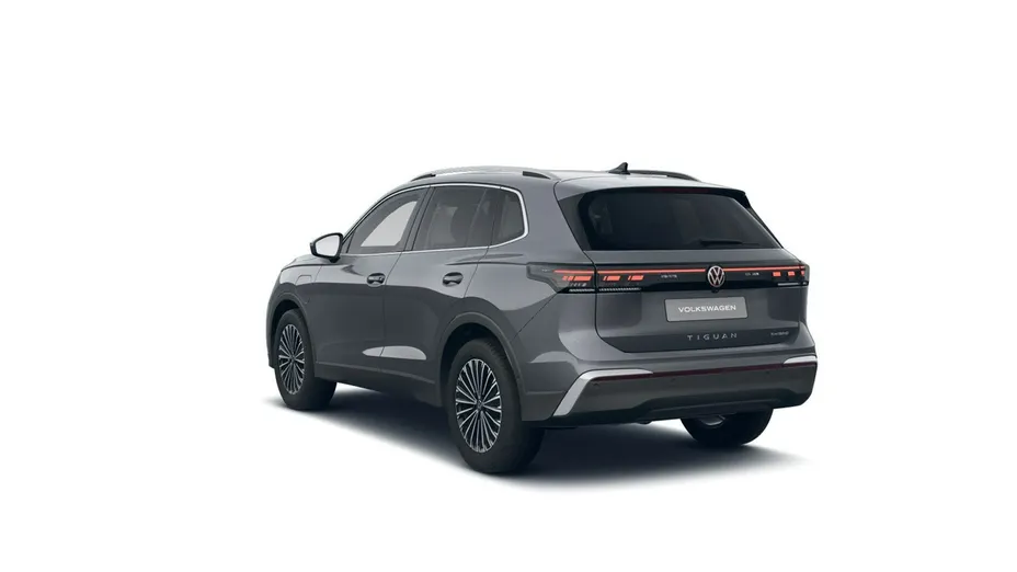 VOLKSWAGEN Tiguan -