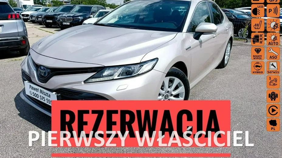 TOYOTA Camry -