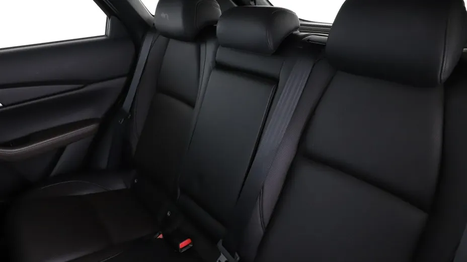 MAZDA CX-30 -