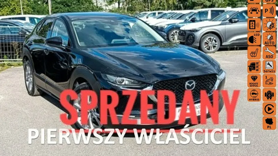 MAZDA CX-30 -