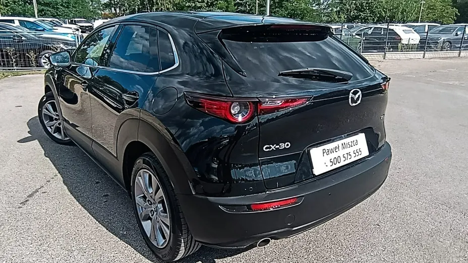 MAZDA CX-30 -