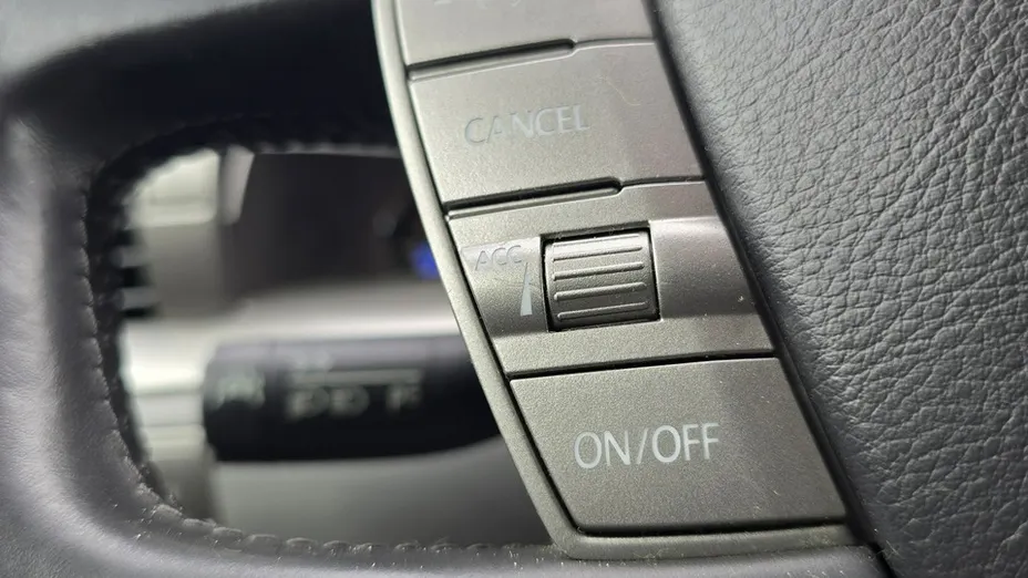VOLKSWAGEN Phaeton -