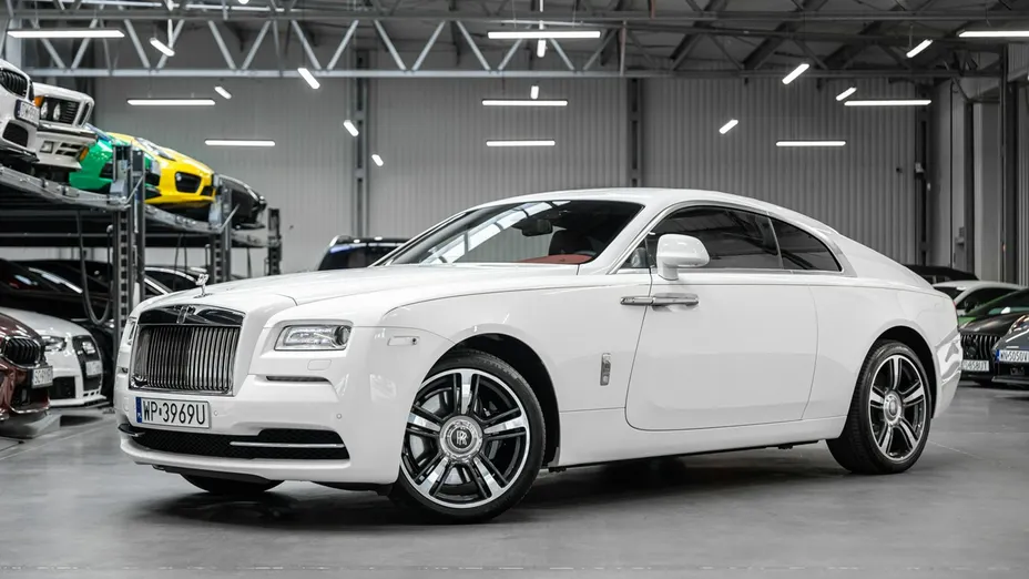 ROLLS-ROYCE Wraith -