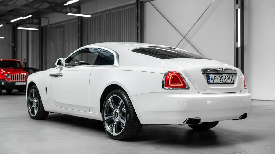 ROLLS-ROYCE Wraith -