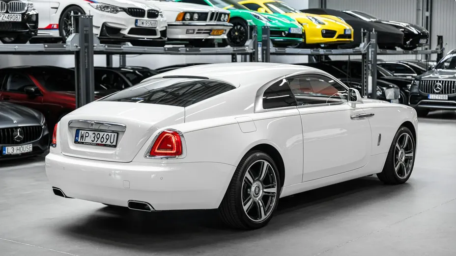 ROLLS-ROYCE Wraith -
