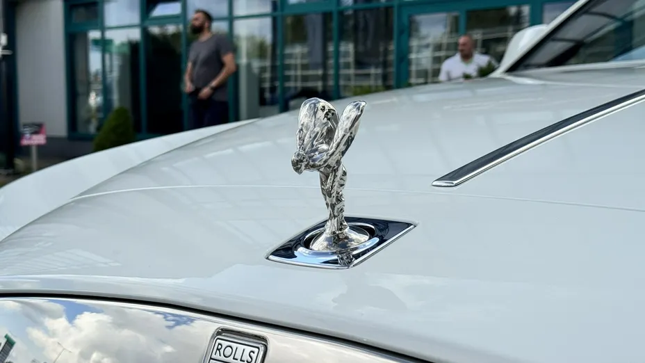 ROLLS-ROYCE Wraith -