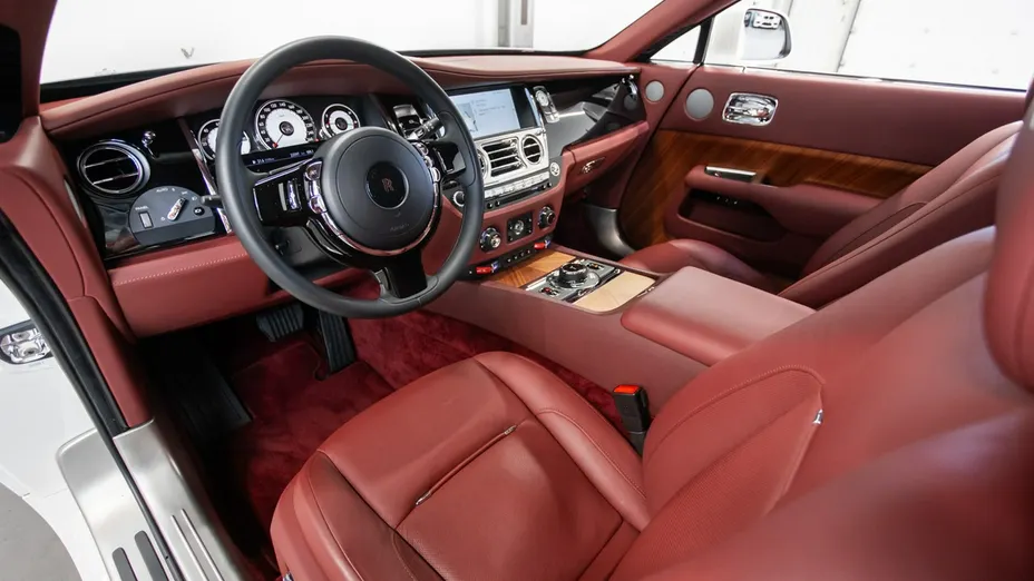 ROLLS-ROYCE Wraith -