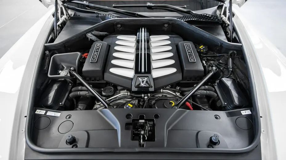 ROLLS-ROYCE Wraith -