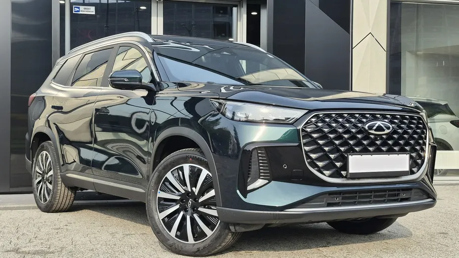 CHERY Tiggo 8 -