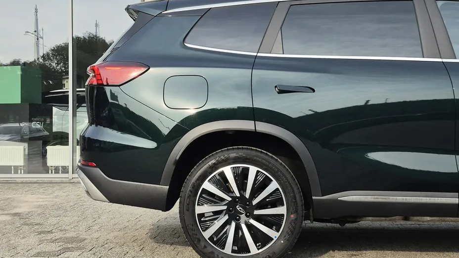 CHERY Tiggo 8 -