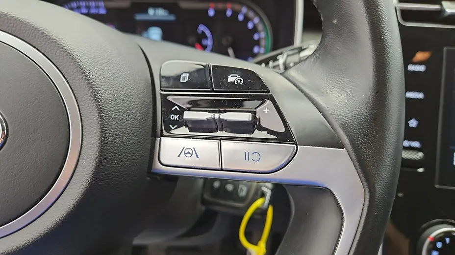HYUNDAI Tucson -