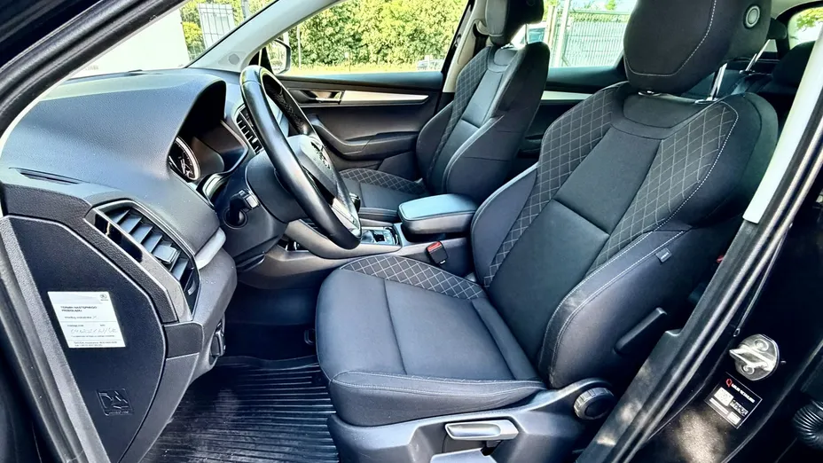 SKODA Karoq -