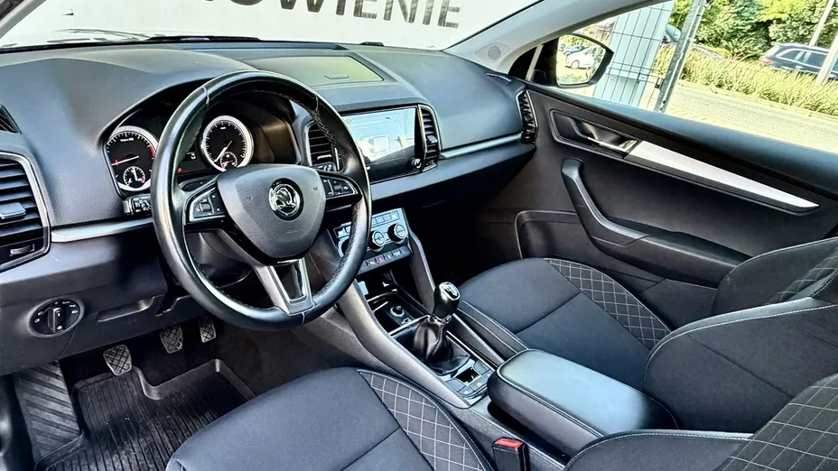 SKODA Karoq -