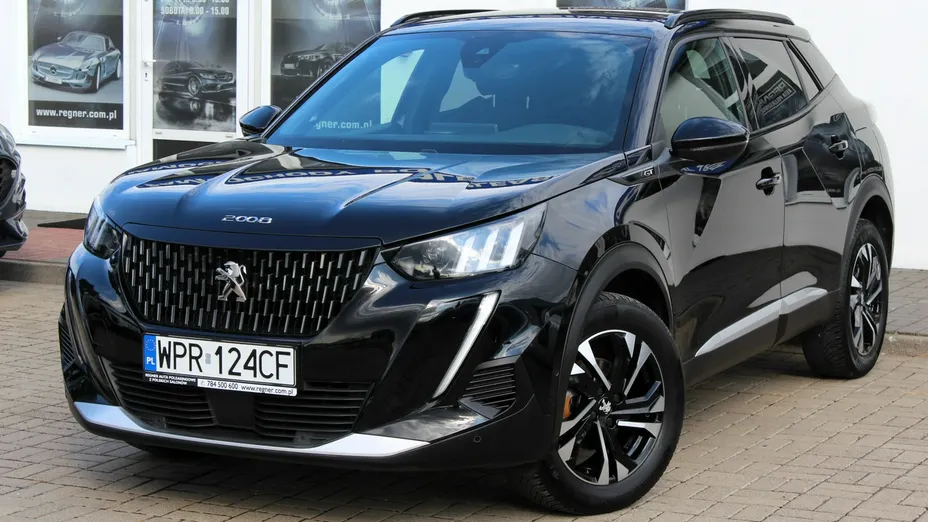 PEUGEOT 2008 -