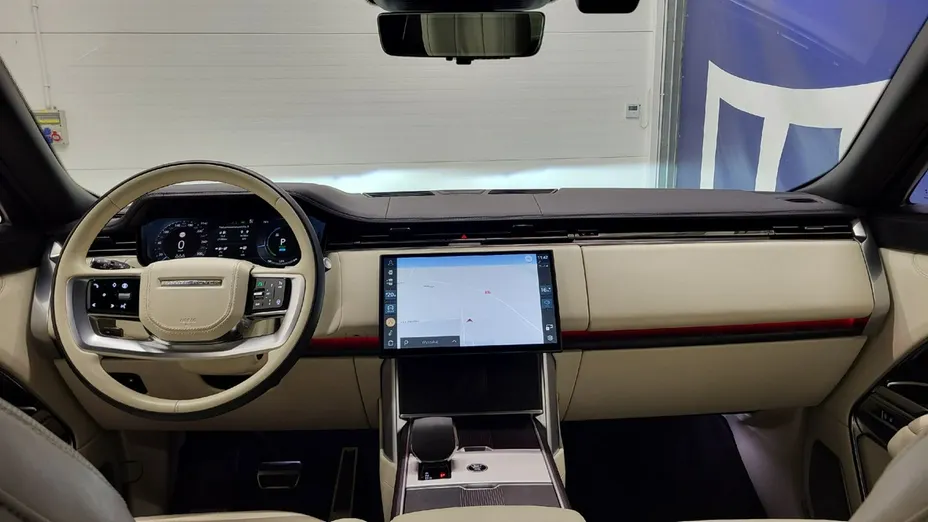 LAND ROVER Range Rover -