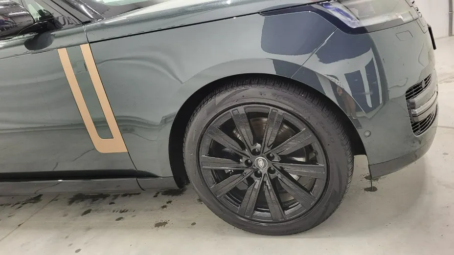 LAND ROVER Range Rover -