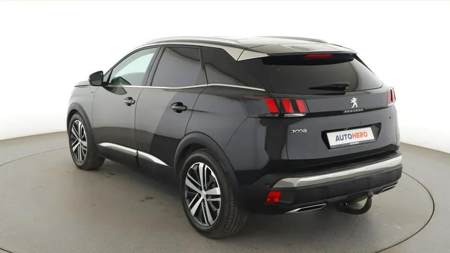 PEUGEOT 3008 -