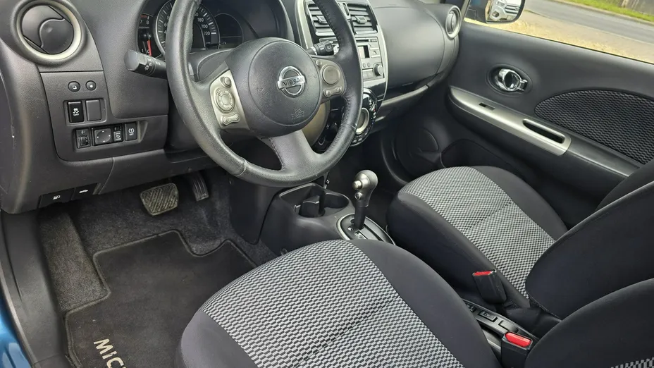 NISSAN Micra -